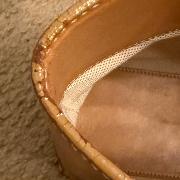 Luxurious J.P. Tod’s Tan Leather Tote Made in Italy Structured Shoulder Bag - Picture 13 of 16